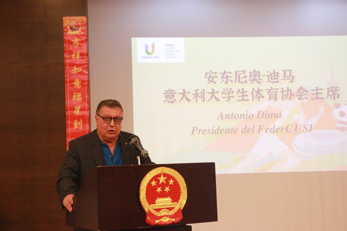 AmbCina's tweet photo. I 40 atleti 🇮🇹 che vedremo gareggiare alle le Universiadi di Chengdu appartenenti al #CUSI (Centro Sportivo Universitario Italiano) appartengono alle squadre di Pallanuoto, nuoto, taekwondo, pallavolo, tennis.
@Chengdu2021 @FISU https://t.co/i17aNml9st