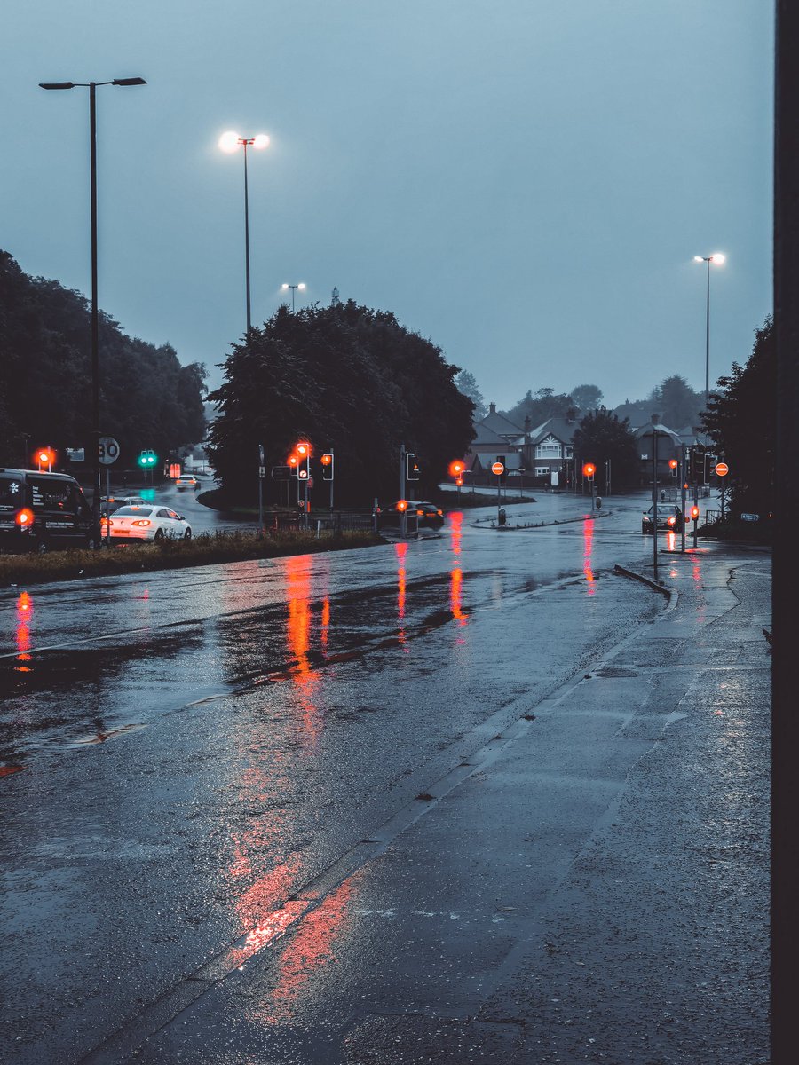 Rainy nights call for a cocoon of fluffy blankets and a sad, sappy movie on netflix. Wait until I get home.