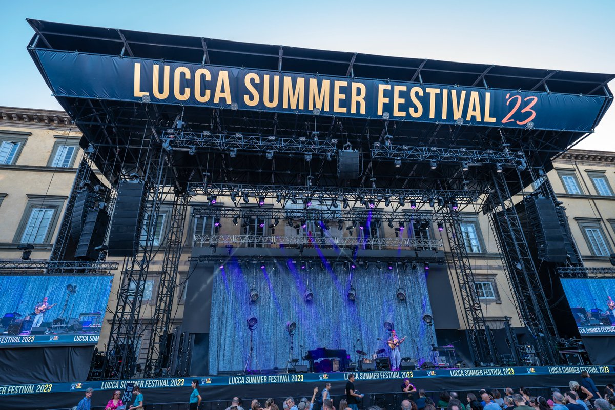 LuccaSummerFestival (@luccasummerfest) on Twitter photo Oscar Jerome, una chitarra, una voce e tanto talento!
#LSF23 Oscar Jerome, una chitarra, una voce e tanto talento!
#LSF23