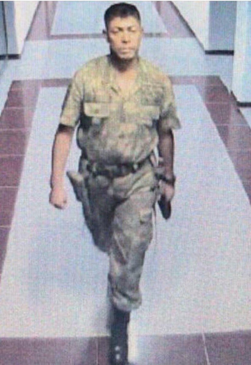 Ülkenin kaderi tehlikedeyse 
yürek ülkesinin asil ve vakur çocuğu şehadete koşarak yürür…
*
Tarih ölüme koşarak giden destansı kahramanların ürünüdür.
*
Ömer Halis Demir!
Selam Sana! 
Şükran Sana! 
Rahmet Sana!
#15Temmuz  #ÖmerHalisDemir