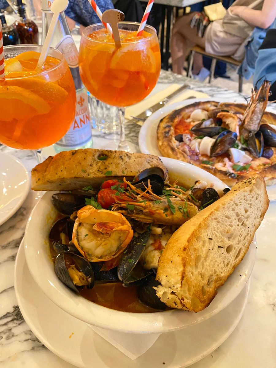 AlvianF5's tweet photo. 🇬🇧London Da Mario｜Princess Diana's favorite Italian restaurant

🏠: Da Mario (Kensington) 📍：London SW7 4PP https://t.co/bulywrW5m6
