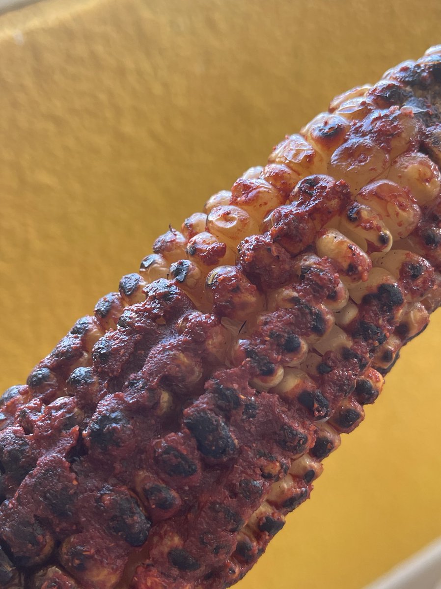 iam_susanita's tweet photo. les gusta el elote kemado? 😋 https://t.co/7heKOf40ut