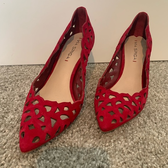 So good I had to share! Check out all the items I'm loving on <a href="/Poshmarkapp/">Poshmark</a> #poshmark #fashion #style #shopmycloset #viaspiga: posh.mk/gvHXNW55qBb