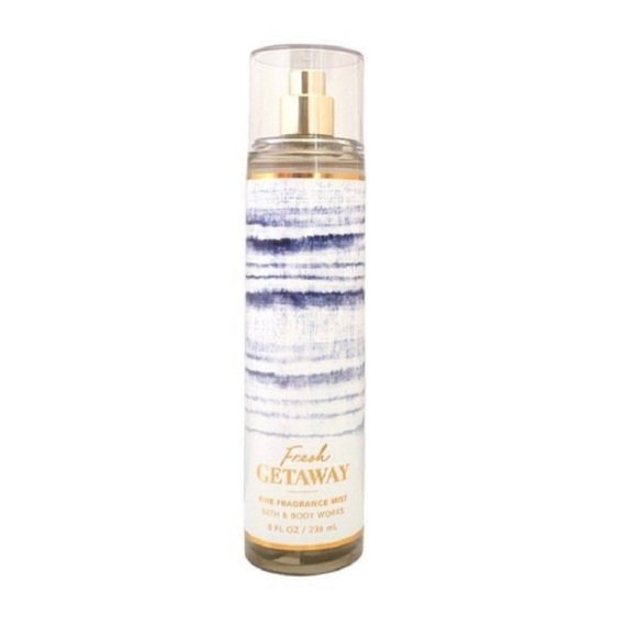 Pricegood5's tweet photo. So good I had to share! Check out all the items I'm loving on @Poshmarkapp #poshmark #fashion #style #shopmycloset #bathbodyworks: https://t.co/Bdy9lZC1xx https://t.co/fwJDQptPTA