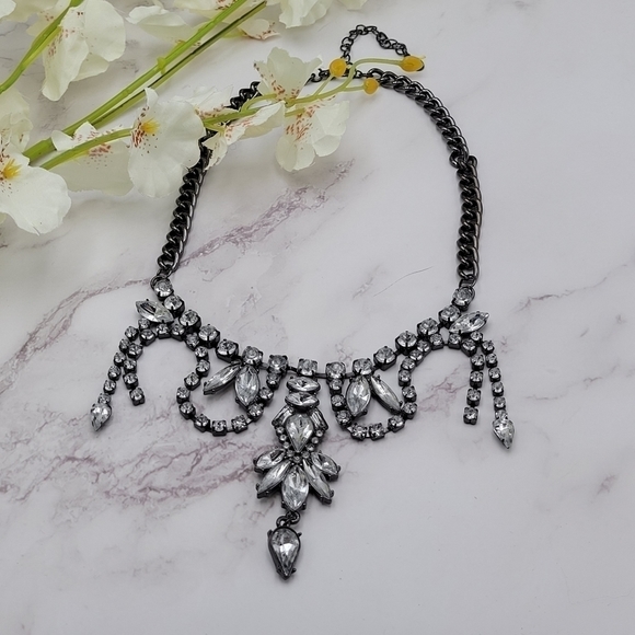 So good I had to share! Check out all the items I'm loving on <a href="/Poshmarkapp/">Poshmark</a> #poshmark #fashion #style #shopmycloset #elizaj #lafemme: posh.mk/Xrnbmk95qBb