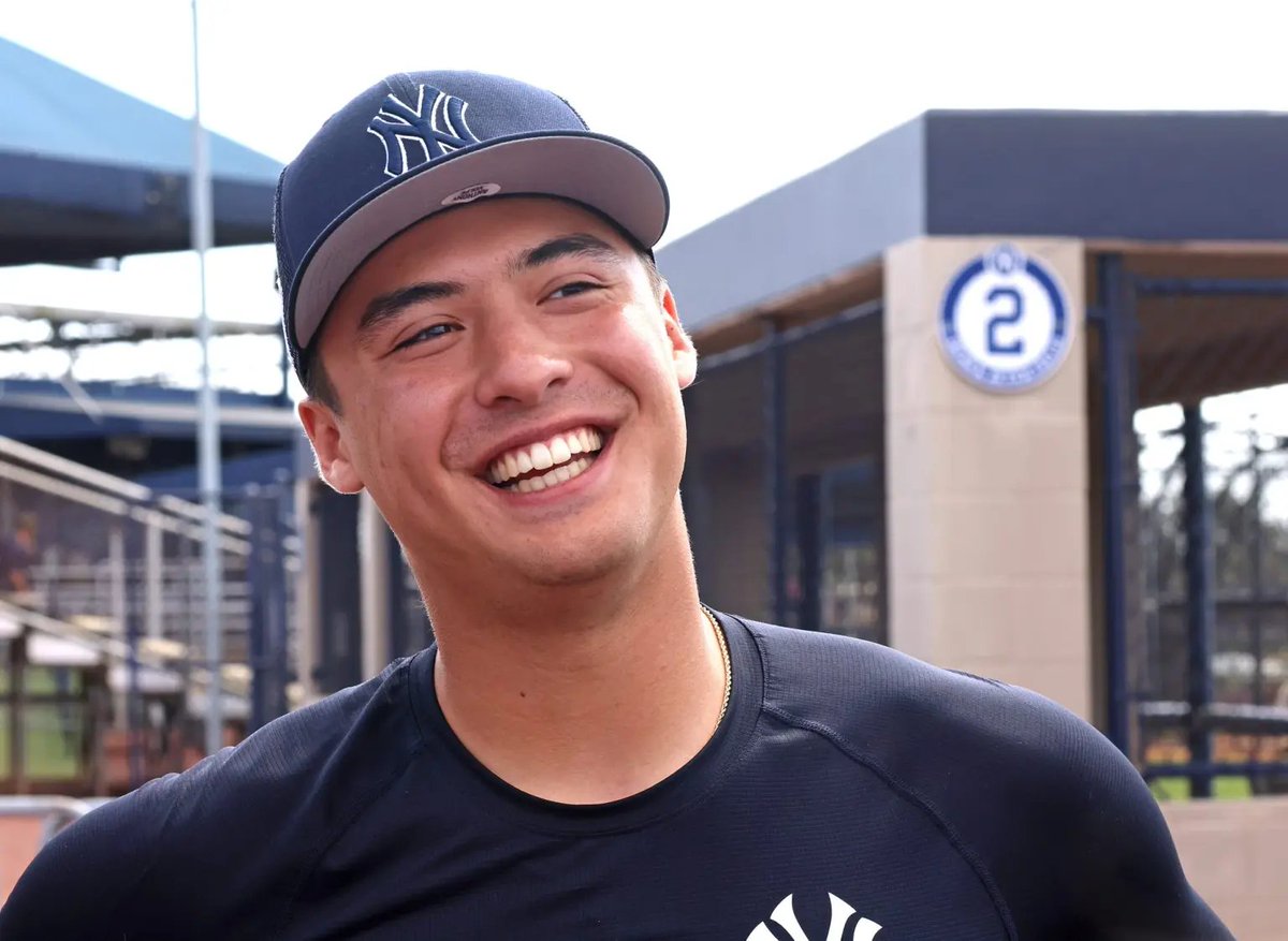 db1207_'s tweet photo. Aaron Judge is swinging a bat.
Mood: https://t.co/COWtJsEpoN