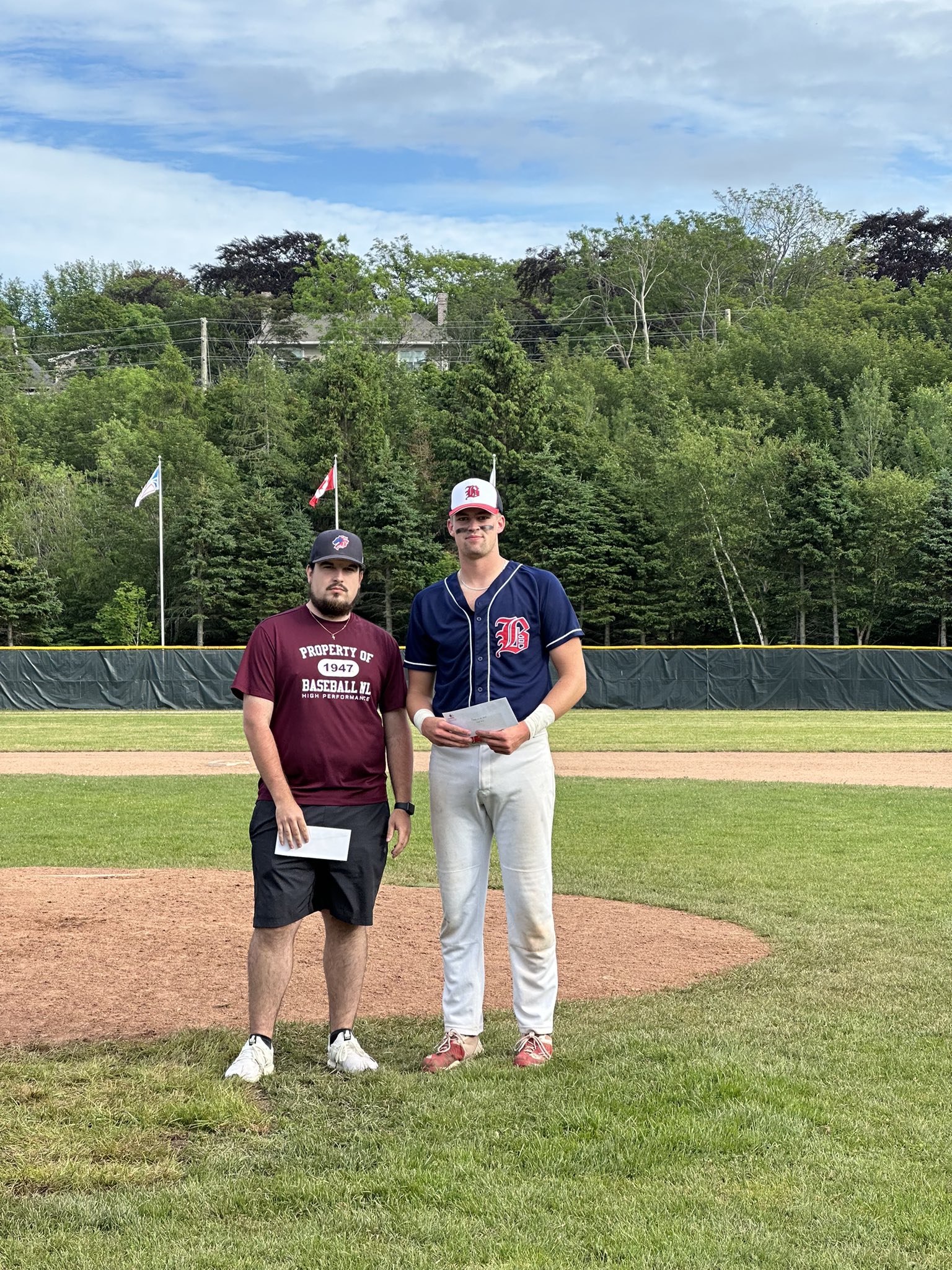 Baseball NL on Twitter "CBS picks up a comefrombehind 52 victory