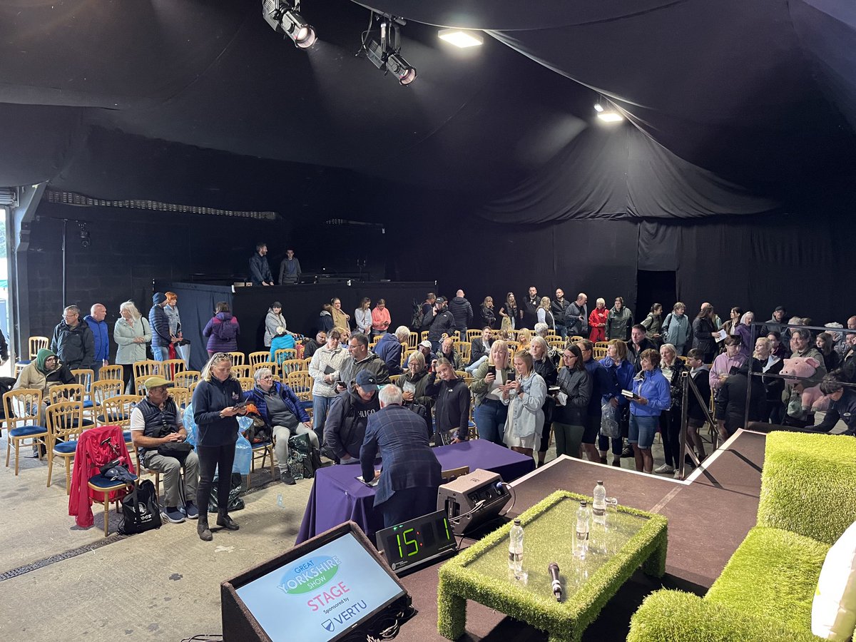 lin wright tweet media