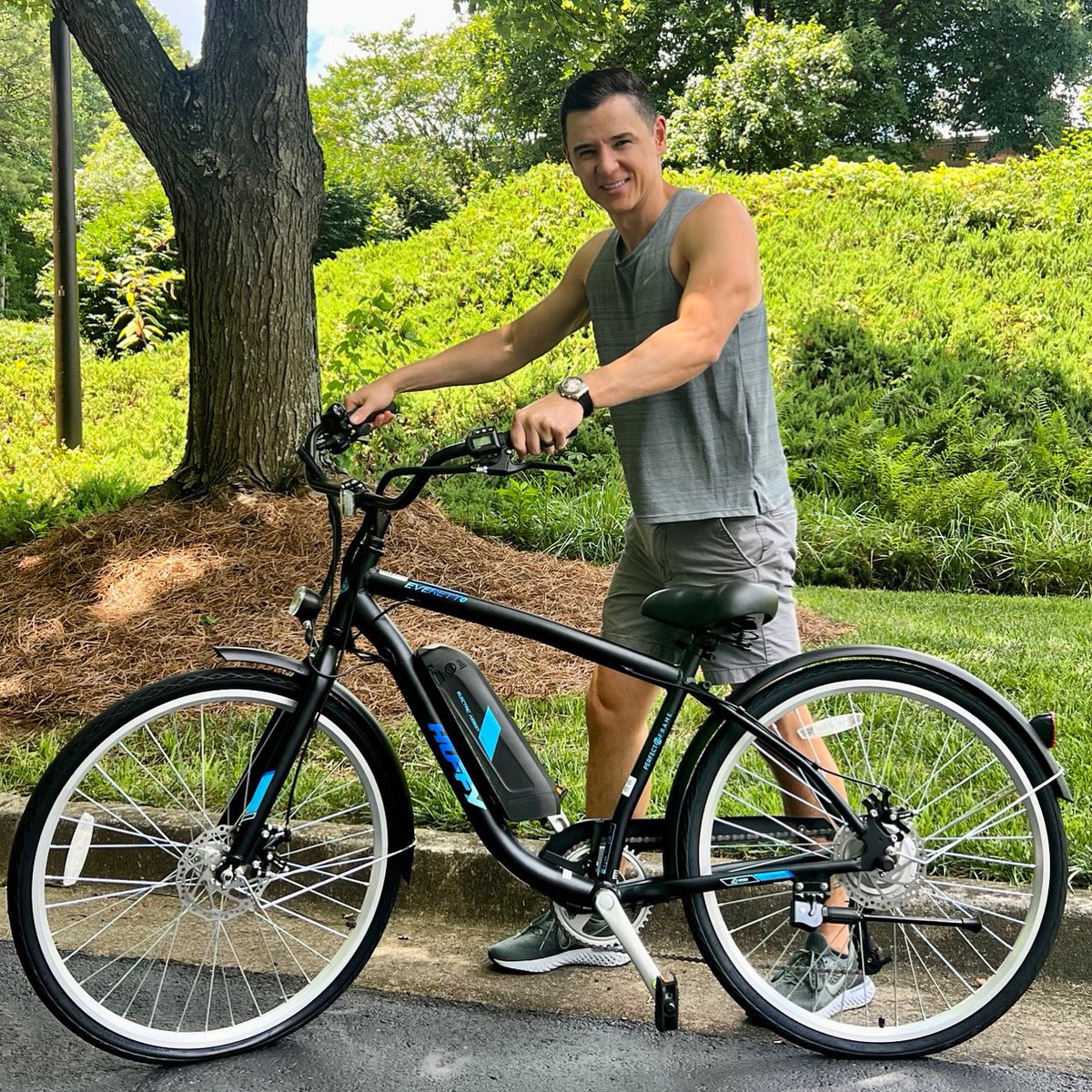 🚴🏽‍♂️ I remember loving my Huffy bike when I was a kid. Today, <a href="/HuffyBicycles/">@huffybicycles</a> has everything from rugged mountain bikes to leisurely beach cruisers to high performance e-bikes. #Ad  🙌  No matter which Huffy you choose, let’s all #LIVETHERIDE!