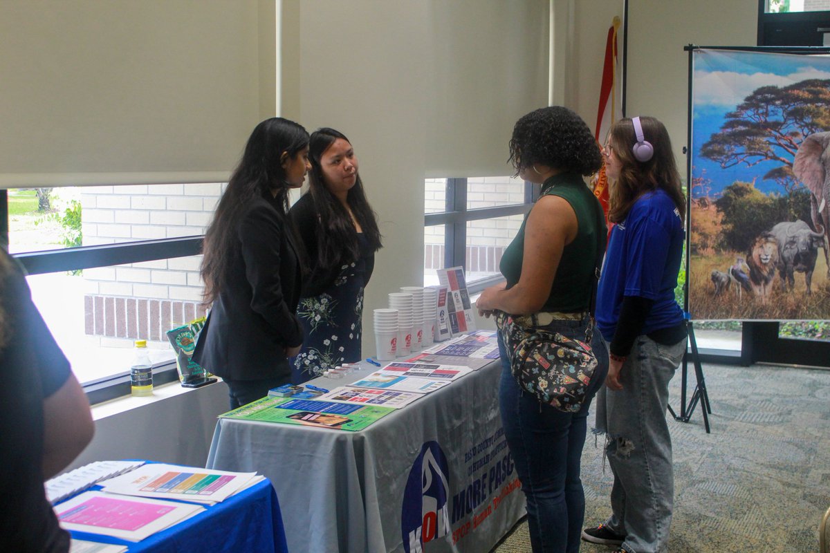 knowmorepasco's tweet photo. Meghna representing Teens Battle Human Trafficking and the Pasco County Commission on Human Trafficking at the STAND leadership summit! ❌

#stophumantrafficking #humantraffickinghotline https://t.co/r0BTMvTCUs