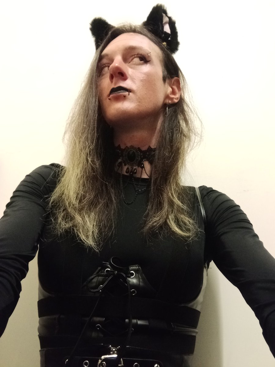 TomCamT23's tweet photo. Happy #femboyfriday 
#femboy https://t.co/6xEWzWEUXZ