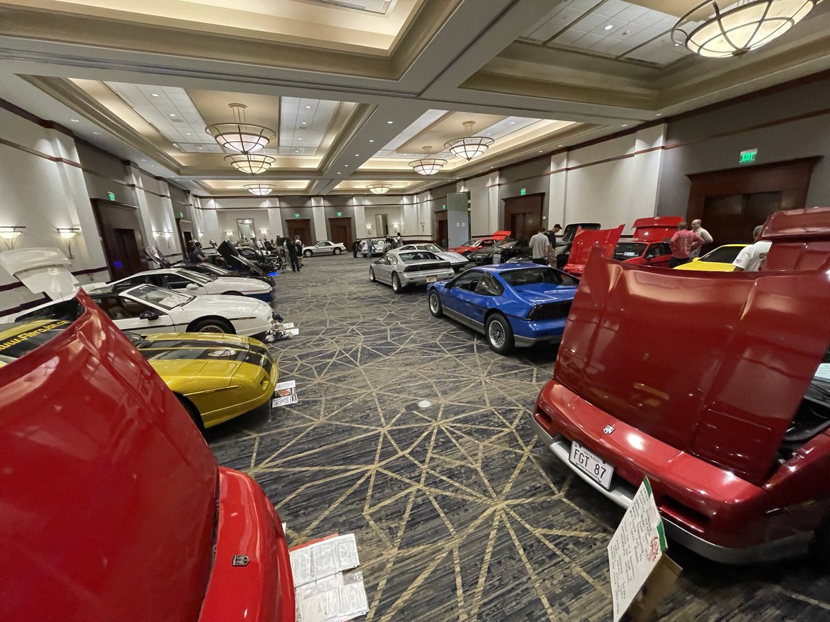 smashedmcdouble's tweet image. &amp;gt;we had to leave our airbnb because it was so gross and book an emergency hotel
&amp;gt;turns out the emergency hotel is hosting the celebration for the 40th anniversary of the pontiac fiero
&amp;gt;god works in mysterious ways