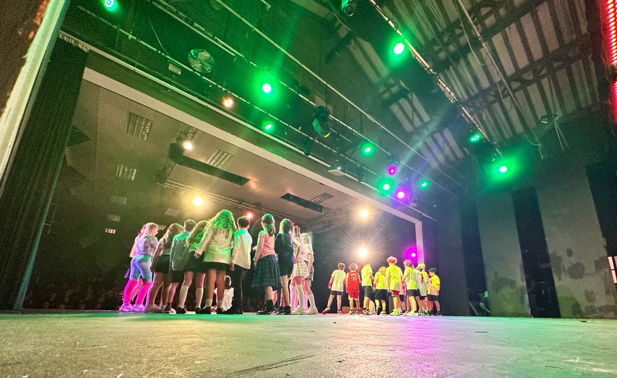 St Stephen's Junior School tweet media