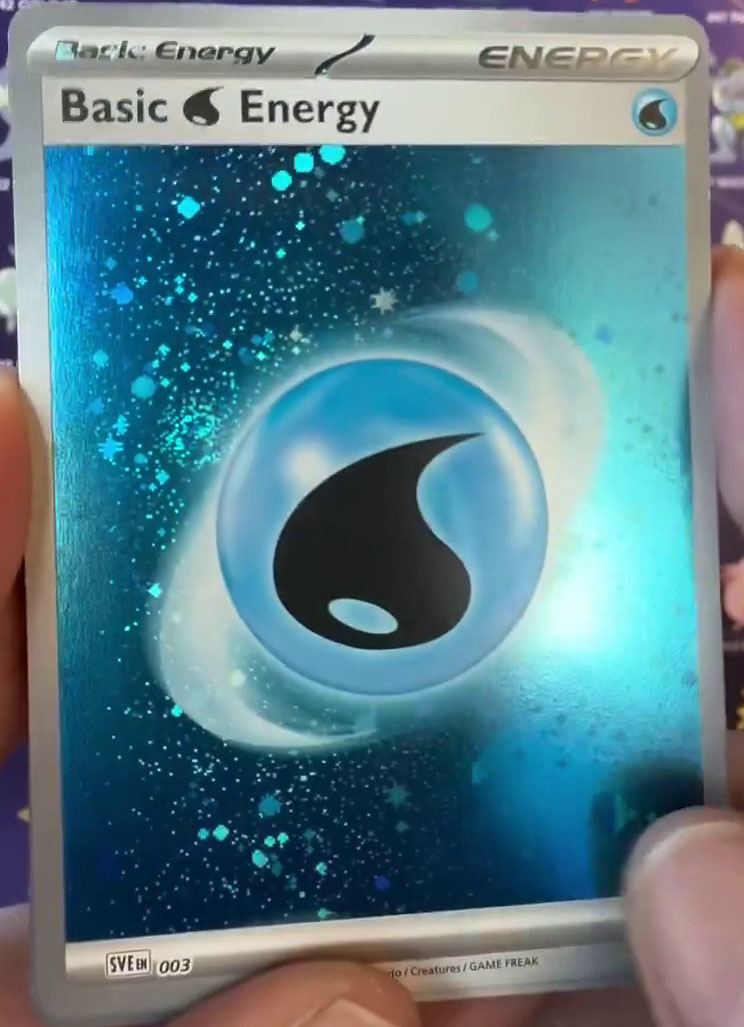 PokeBeach.com💧 tweet media