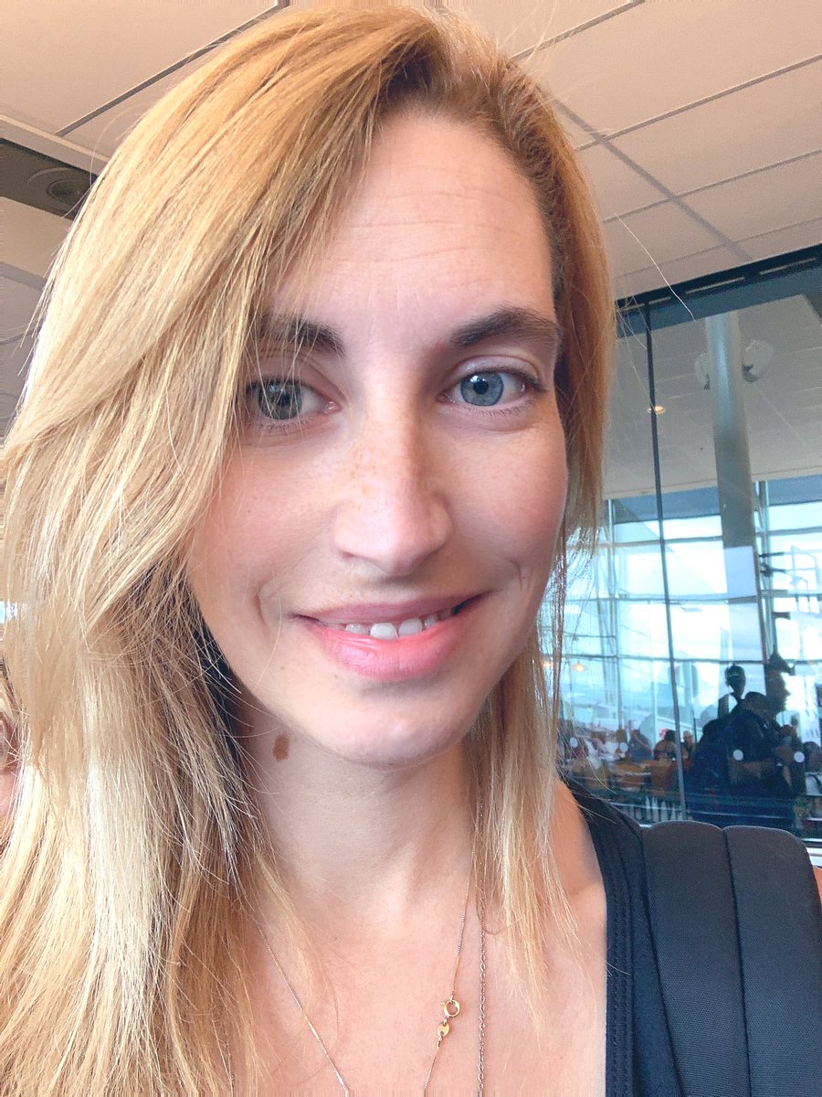 CathyGraphics3's tweet image. Imperfect but natural! 
Un abrazote a todos ❤️🤗

#NoFilterNeeded