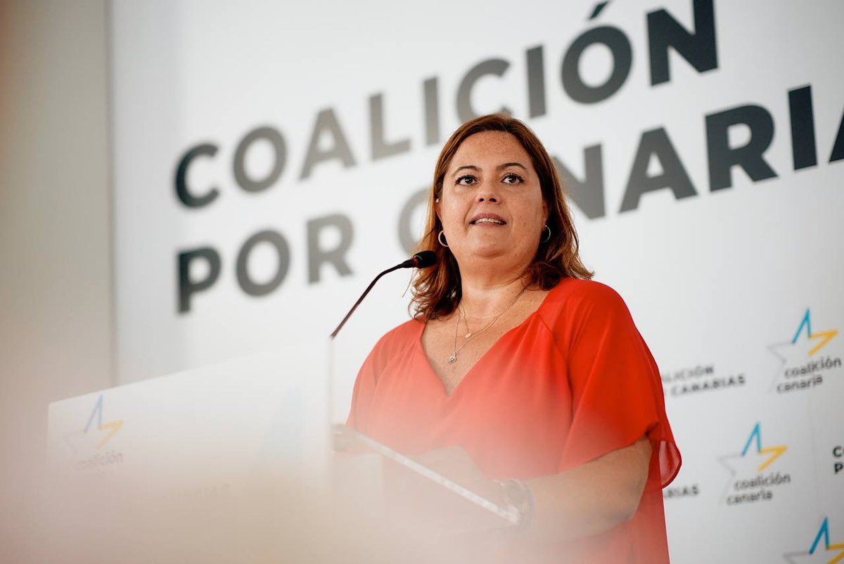 MariaFdezPerez's tweet photo. 🗳️Dentro de nueve días los canarios decidiremos si queremos que Canarias no pierda el peso que debe tener en el Estado
🇮🇨El #23J se decide el futuro de Canarias. El progreso y el avance de esta tierra sólo tiene un nombre: Coalición Canaria
#CoaliciónPorCanarias 
#VotaCC https://t.co/EhlOCp9nC8