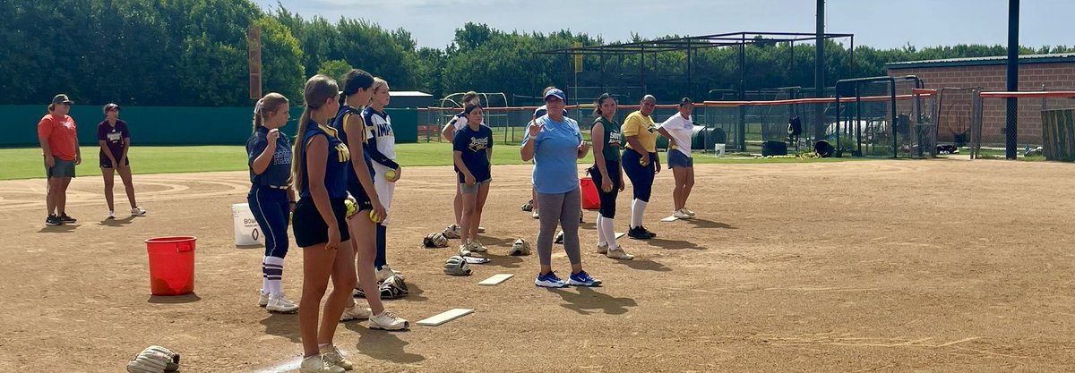 Addison Willis 2025 RHP (@awillis2025rhp) on Twitter photo So glad @CoachPena_MTSU was able to make it to DFW to work with us at the <a href="/MT_Softball/">Middle Tennessee Softball</a> Pitching Camp with <a href="/Top9Softball/">Top 9 Softball</a>. Thank you so much!!
Also thanks to <a href="/AFSBALL/">American Freedom Softball</a> teammate and <a href="/TexasTechSB/">Texas Tech Softball</a> commit <a href="/ella_hill26/">Ella Hill</a> for catching me! So glad @CoachPena_MTSU was able to make it to DFW to work with us at the <a href="/MT_Softball/">Middle Tennessee Softball</a> Pitching Camp with <a href="/Top9Softball/">Top 9 Softball</a>. Thank you so much!!
Also thanks to <a href="/AFSBALL/">American Freedom Softball</a> teammate and <a href="/TexasTechSB/">Texas Tech Softball</a> commit <a href="/ella_hill26/">Ella Hill</a> for catching me!