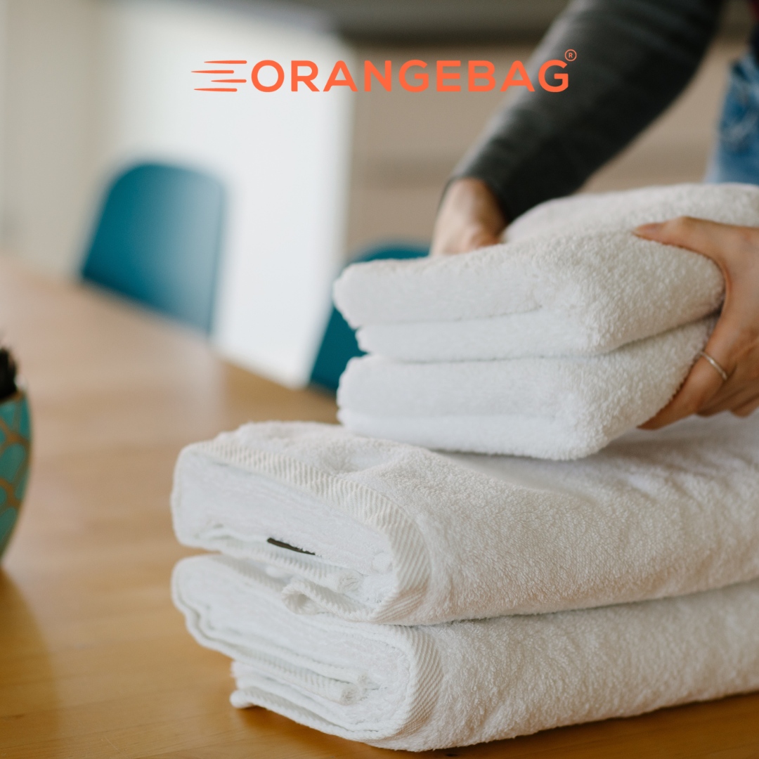 Spend less time doing laundry and more time making summer memories with your family and loved ones! 💛 

Skip the hassle of doing laundry at home and leave it to the pros. 

#orangebag #orangebaglaundry #losangeles #laundryservice