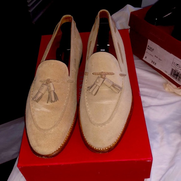 AnGOnlineStore's tweet photo. So good I had to share! Check out all the items I'm loving on @Poshmarkapp #poshmark #fashion #style #shopmycloset #sharagano #grenson #nocomment: https://t.co/fj4s2Nu3r4 https://t.co/XC85moEucv