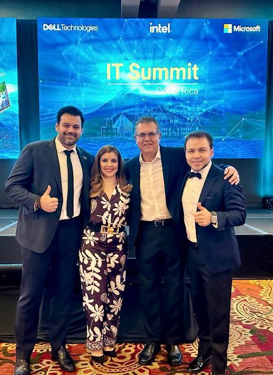 camarenaalvaro6's tweet photo. Tuve el placer de participar del IT Summit de San José de @delltechlatam. 🇨🇷
Una mirada al futuro, analizando las nuevas oportunidades que trae la transformación digital, qué le depara a los esquemas #multinube y cómo pueden optimizarse aún más con #MulticloudByDesign. ☁️ https://t.co/tKKVinvTUQ