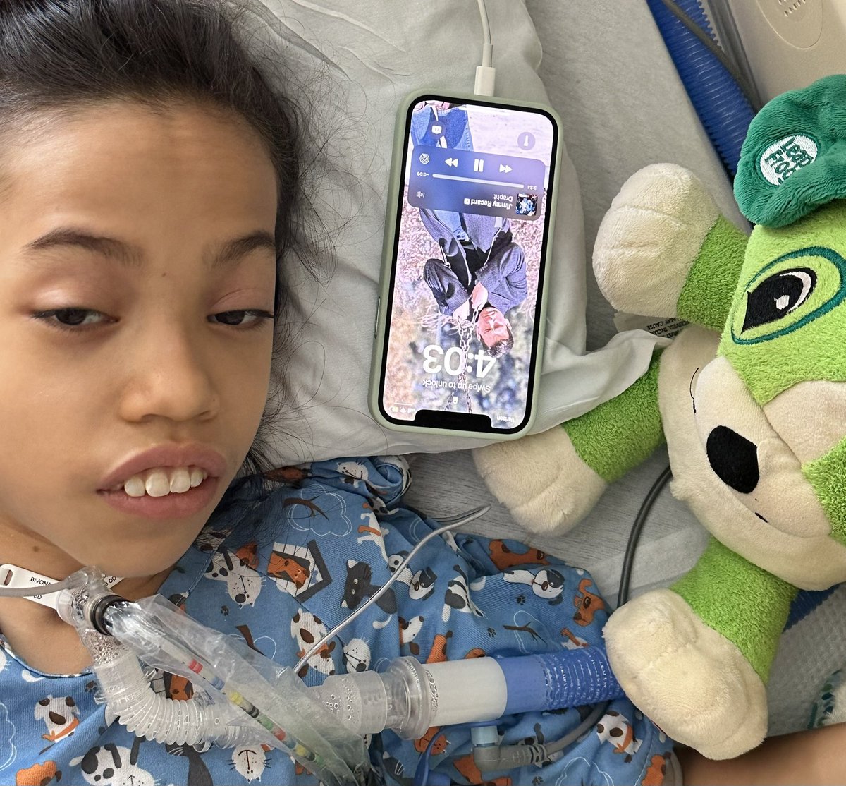 h0neyb4dgerx art tweet media