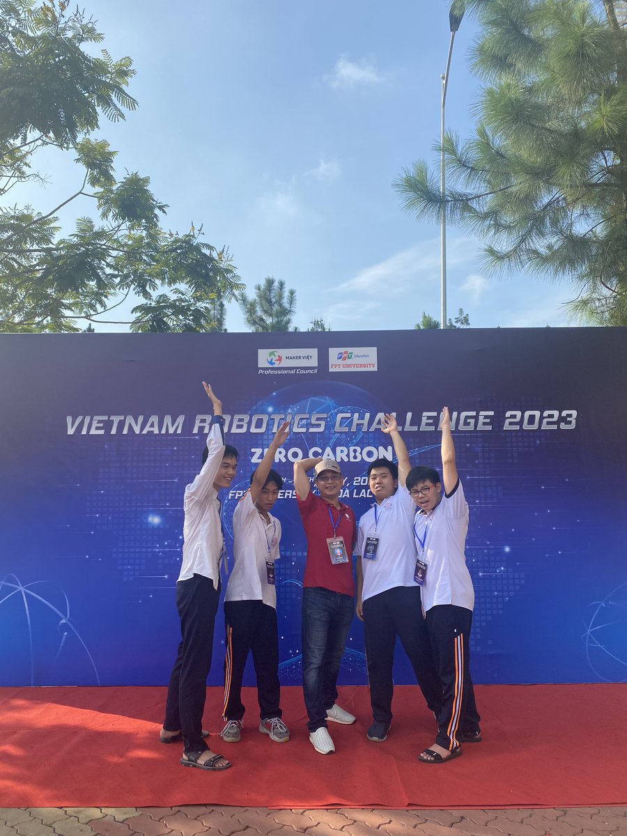 vuongtudi's tweet photo. Xuân phương Team hành trình chinh phục Việt Nam Robotics Chanllenge 2023 bắt đầu… https://t.co/odihBDoXNO