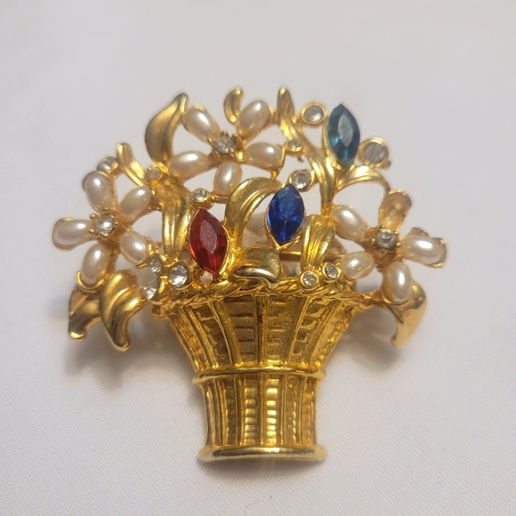 Varvara's Cottage tweet media