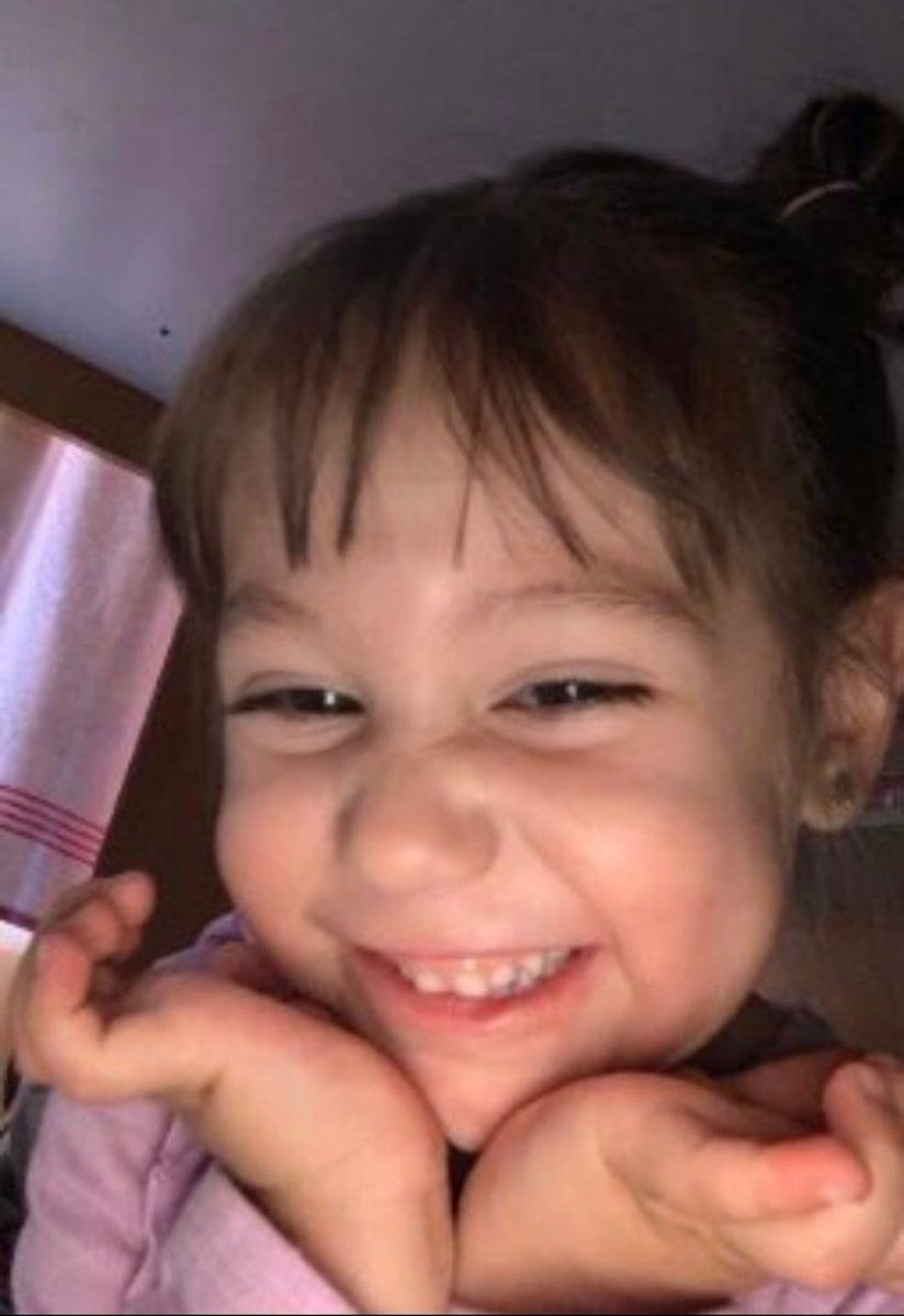 "nos sacamos una foto q quiero subir una historia con vos"