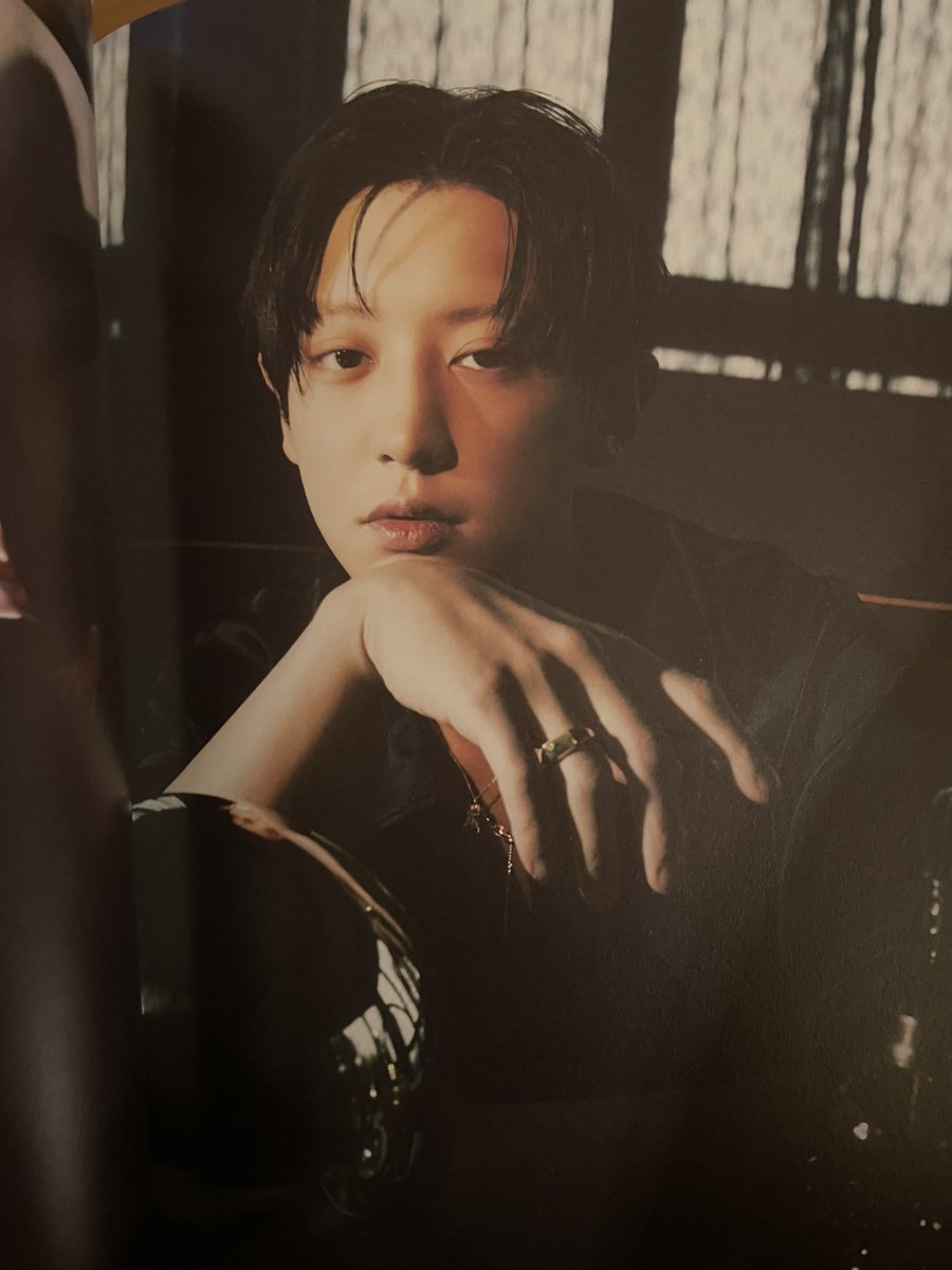 cyhourly's tweet photo. 엑소 박찬열  #CHANYEOL #찬열 
#박찬열 #엑소찬열 #チャニョル #灿烈 https://t.co/wZ9Pk9zCYa