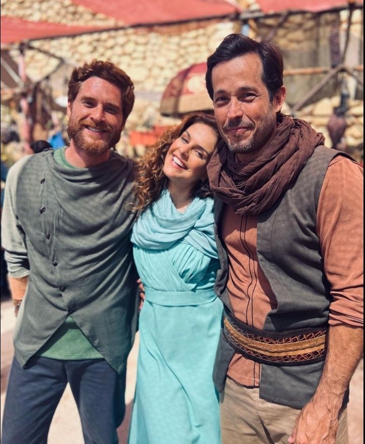 RainhaBate's tweet photo. Hoje  encerra  mais um ciclo mas um lindo projeto da Paloma e eu queria deixar aqui registrado a minha admiração pela dedicação pela entrega e pela BateSeba que ela interpretou com muita maestria ! você foi gigante em cada cena ! obrigado pela BateSeba 💖💖👏👏
#FinalOPecado https://t.co/w82kGT2DPW