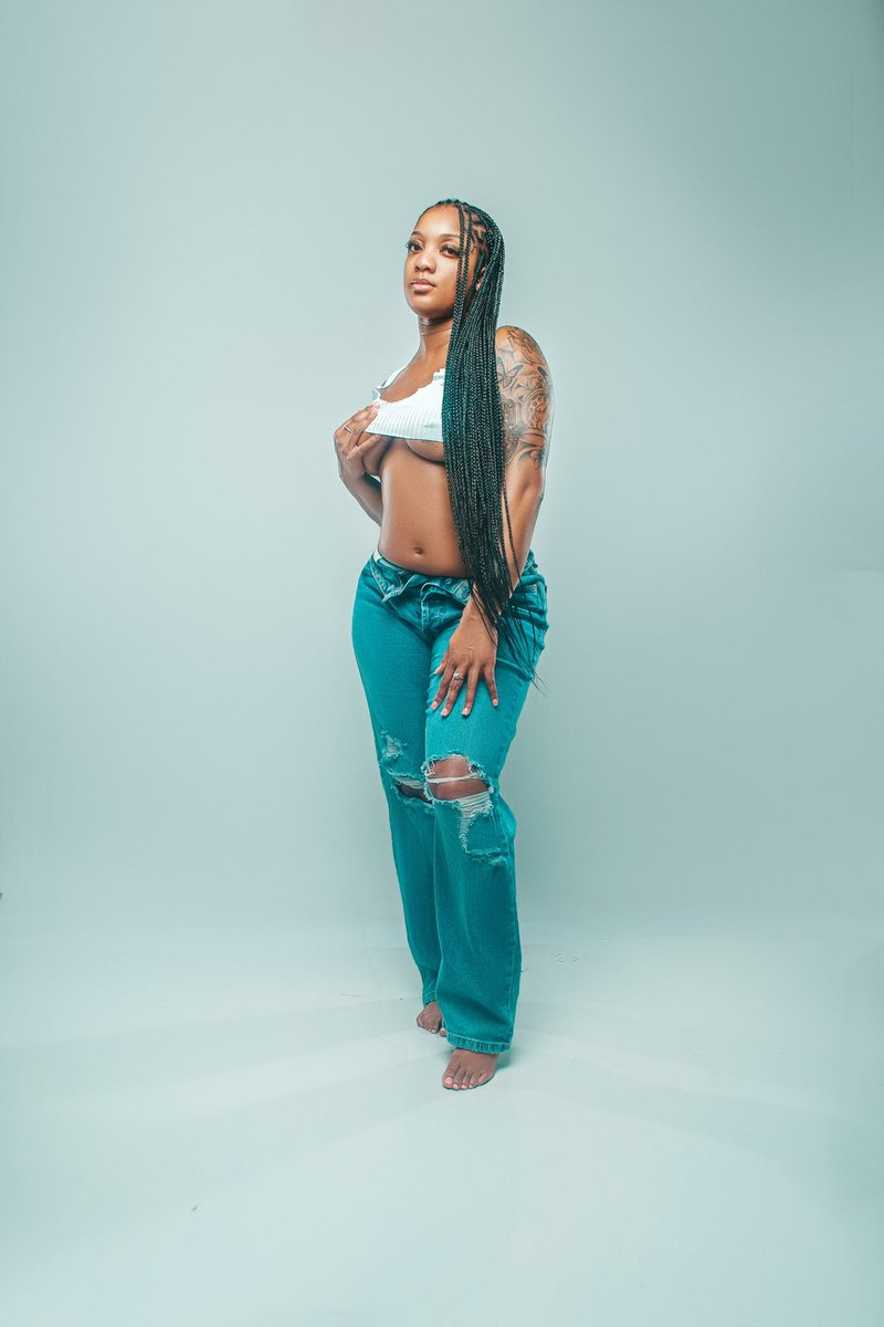 ashabrenae's tweet photo. CBFW 🤍 https://t.co/cdGVt3mBfU