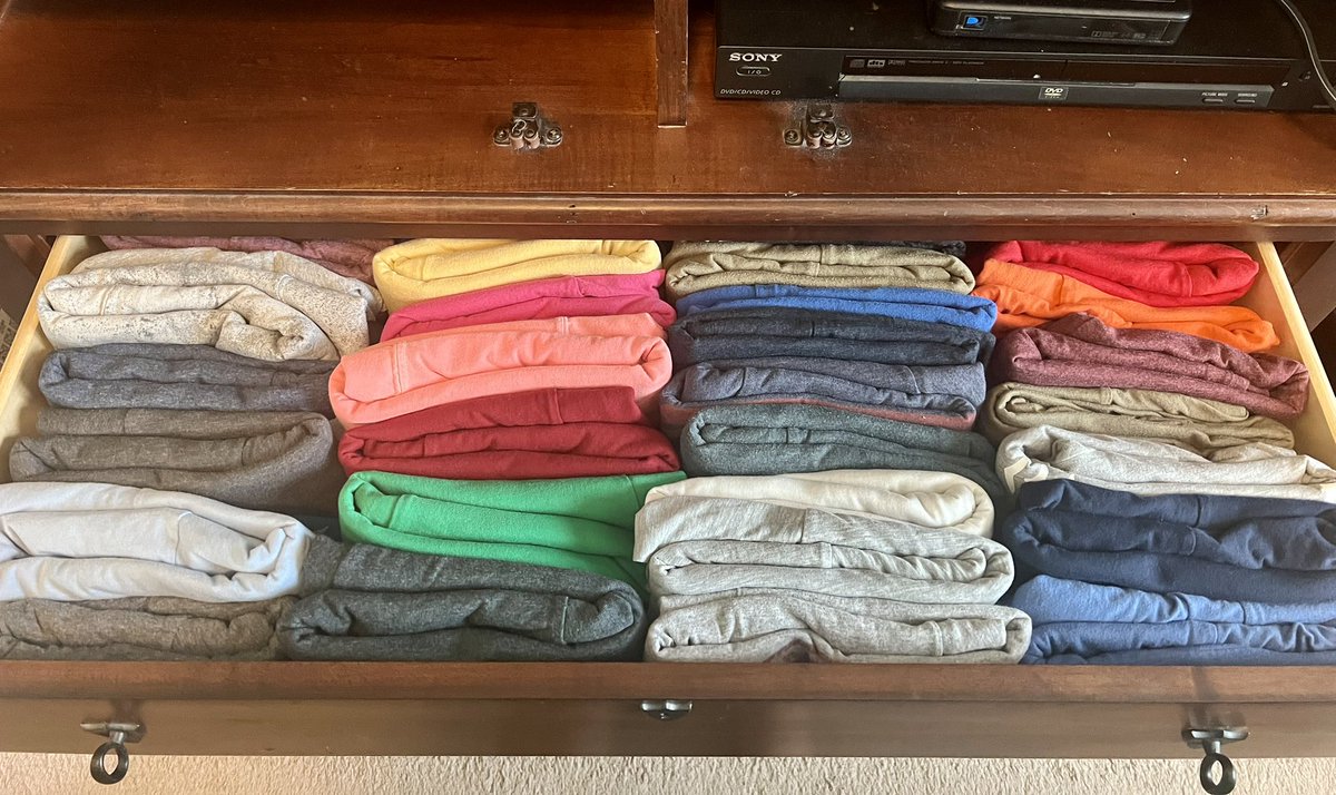 New hobby - I Marie Kondo’d all my drawers!
<a href="/exleyexpress/">Exley</a> #jeesummerbingo23