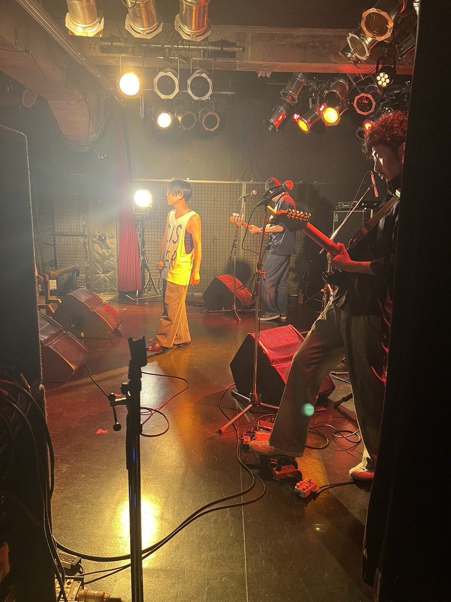 8littlebee8's tweet photo. portmate ありがとう
バリット19周年おめでとう
littlebee ソロ初ライブどうでしたか?
みんなの声援(強制)のおかげで楽しい初ソロになりました!
またやりたいね✊
8/6はサーカスフォーカス生田神社Liveだよ✨
#portmate
#今村モータース
#ベルマインツ
#リトルビー https://t.co/mYZ3k3F81j
