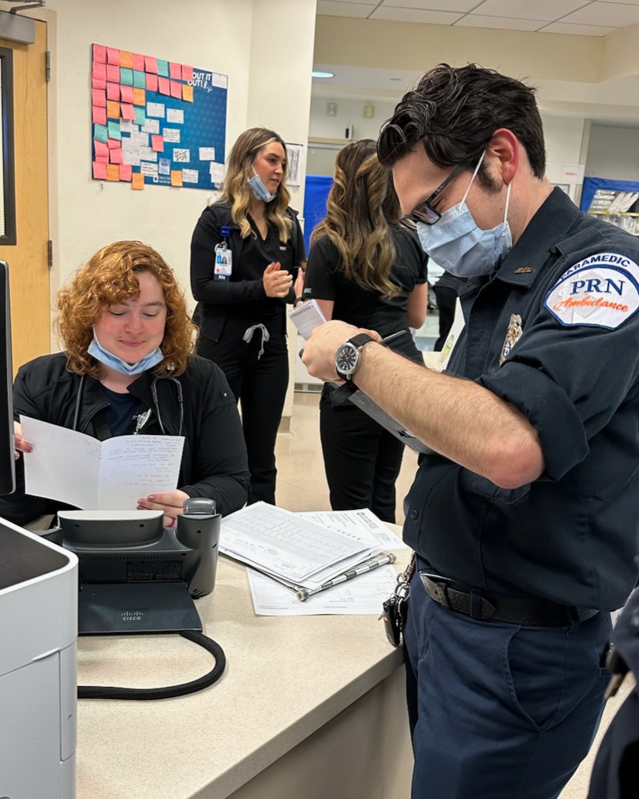 PRNambulance's tweet photo. It's always great to catch up with our former PRN teammates that have moved into different aspects of healthcare. 🧡 #PRNAlumni #EMS https://t.co/1mZZ0h4I8Y