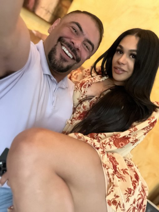 On set for @TranSensual with @Eva_Maxim waiting for her to use my butt🍑💕 https://t.co/KHug0ynDnG<a class="tags" href="/tag/transensual">@transensual</a><a class="tags" href="/tag/eva_maxim">@eva_maxim</a><a href="/tag/newprofilepic"class="tags"><span>#newprofilepic</span></a>