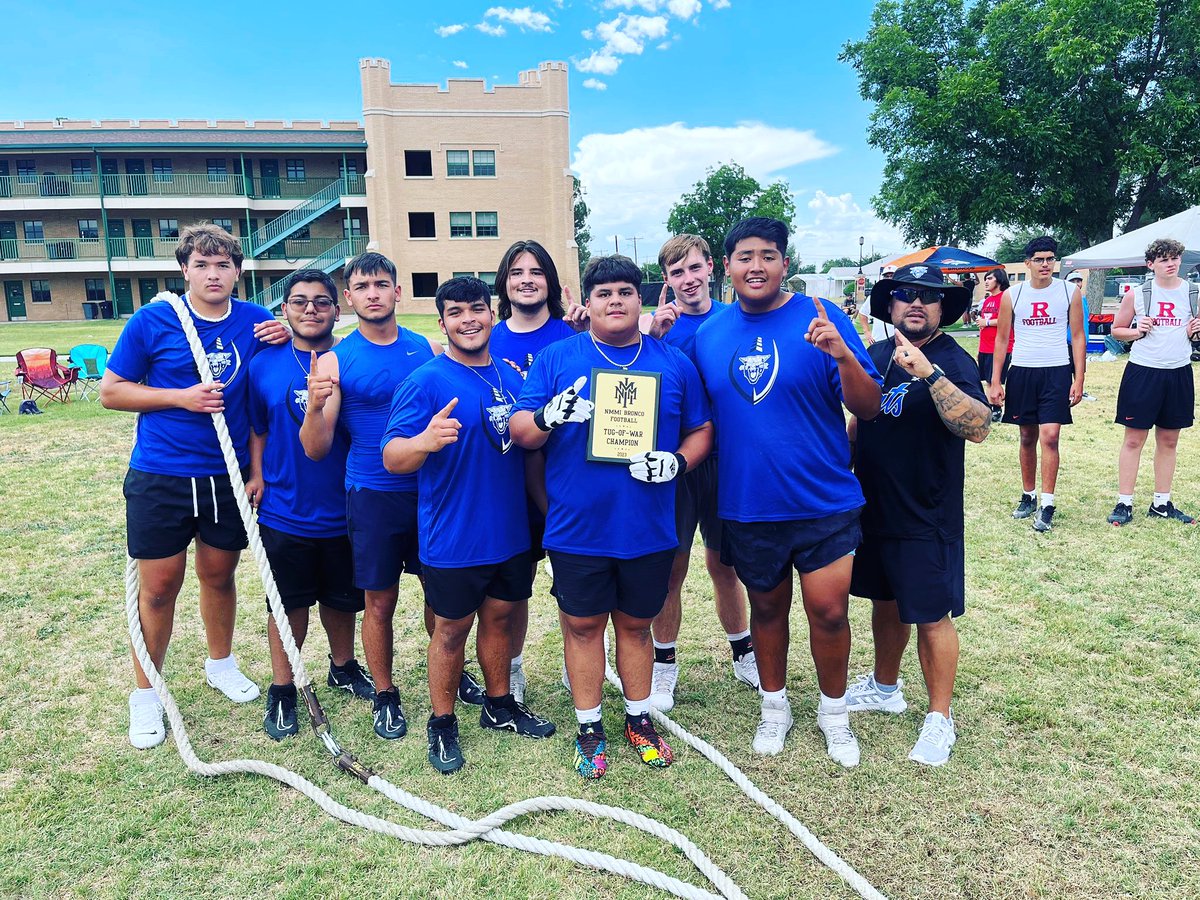 nmmibroncos's tweet photo. Congrats to our winners from todays Camp:

Div 1: @artesiafootball 
Div 2: @artesiafootball 
Div 3: @Westlasvegasfb 

Big Man Tug of War Challenge: @lvtwildcatsfb 

Thank you to all the teams that came out and COMPETED, best of luck this season.

#GRINDHOUSE https://t.co/7gUcFwA5NO