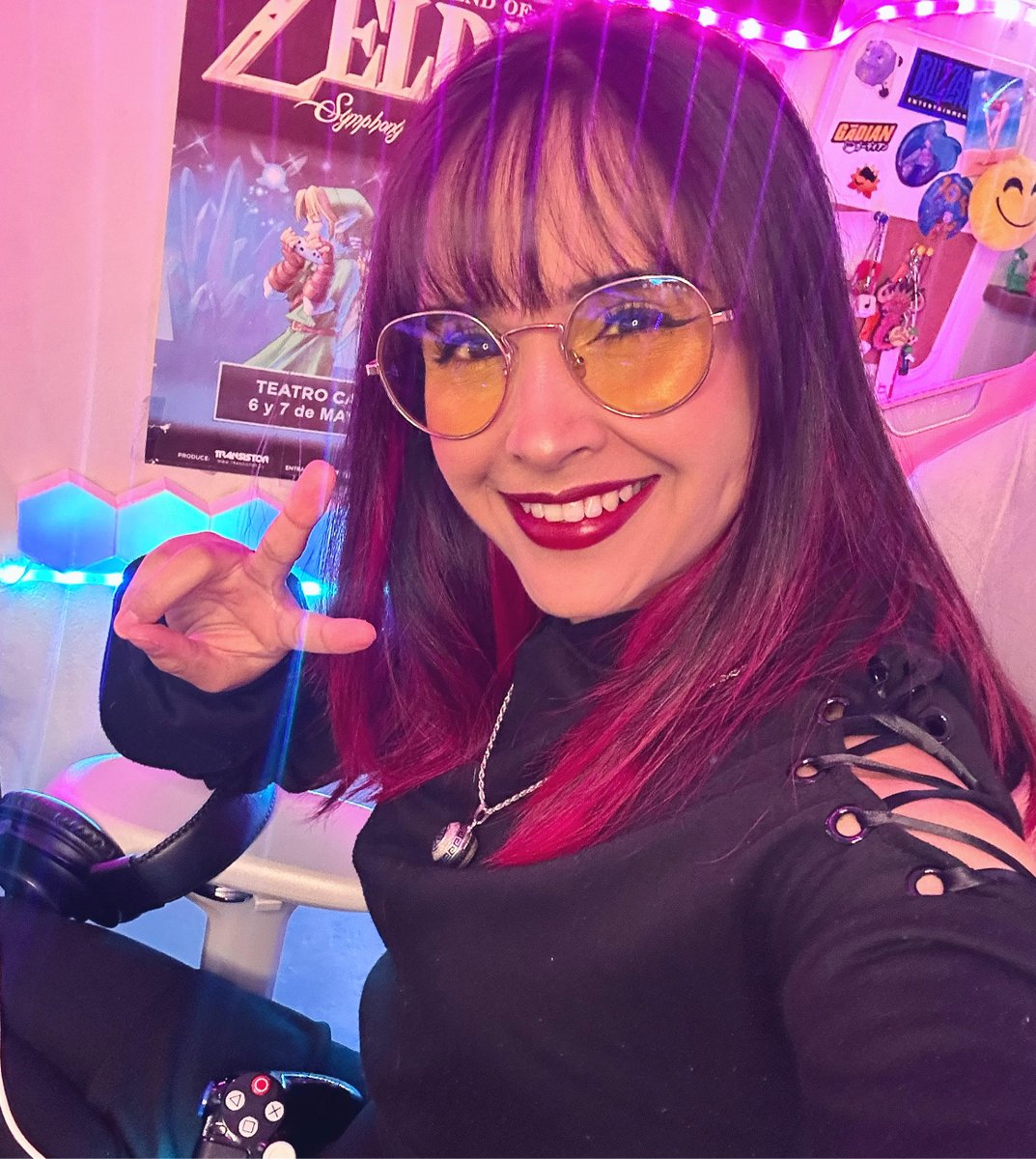 MysticalRei's tweet photo. Más oficial y bonito: ¡A partir de hoy formo parte del equipo de  creadores de @GUNNAROptiks! 🤩💥

Usando el código MYSTICALREI obtendrán un 15% de descuento: https://t.co/gMMpQvkOAy 
(Ya dando click al enlace se aplica en el carrito)

Código válido para todo el 🌎
Thank you 🙏! https://t.co/rbJrA5SFst