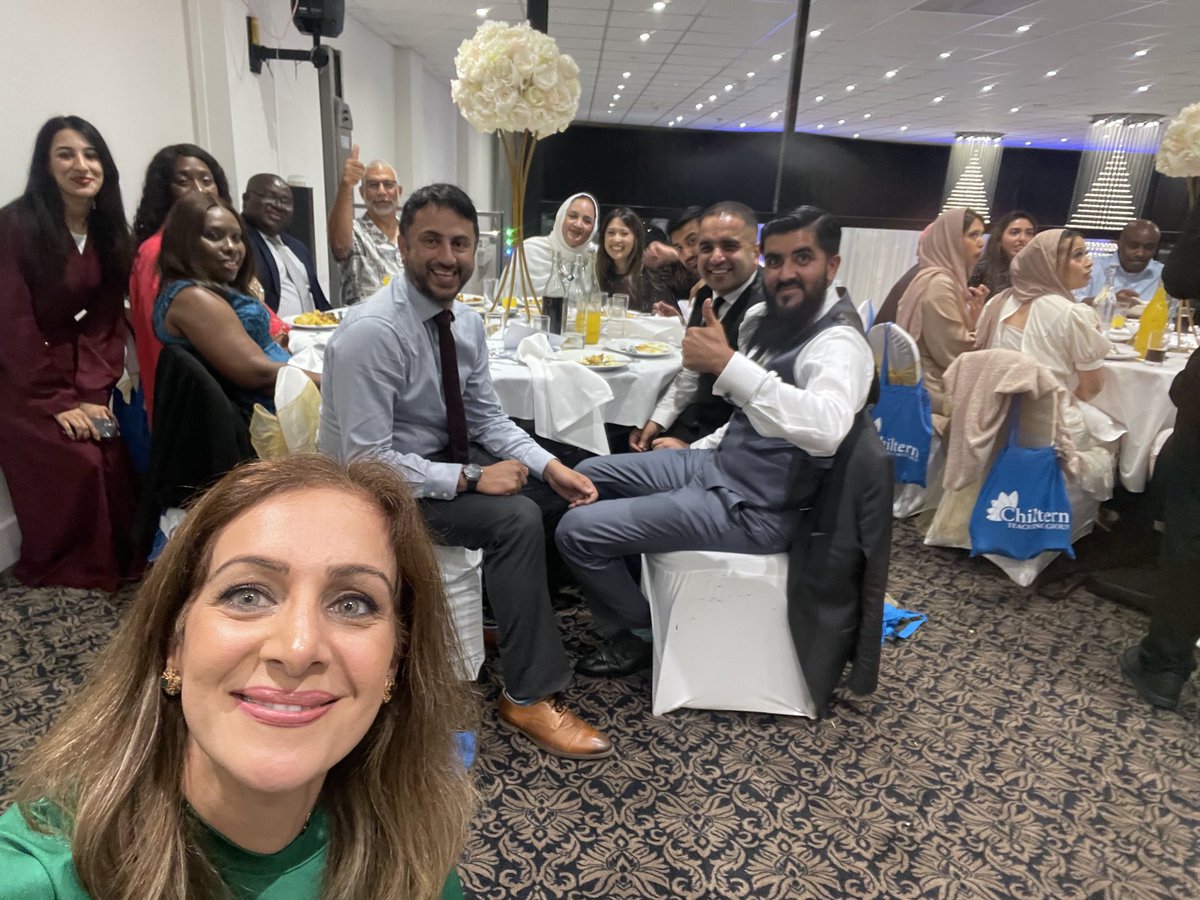 njabbar6's tweet photo. Some of my favourite people of the evening ⁦⁦@a_bashir_⁩ ⁦@SalBeg_⁩  ⁦@AsmaBaig296⁩ ⁦@Mr_H1978⁩ ⁦@ErinStewart99⁩. ⁦@unleashing_me⁩ thank you for hosting a superb evening #REND https://t.co/kMR35fXvG5
