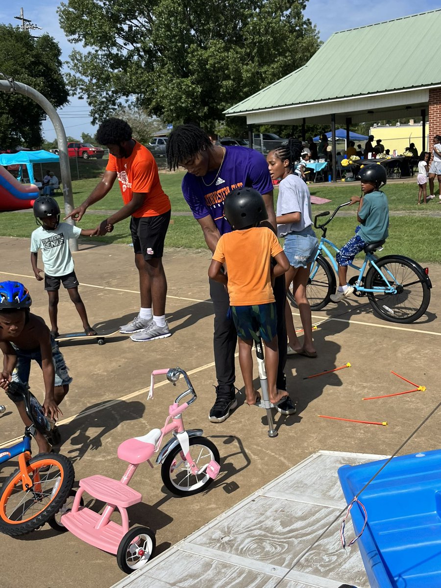 NSUDemonsMBB's tweet photo. We had a great time at the BDJ block party today!
#Nvolved #ForkEm https://t.co/f4pVuZ4bNK