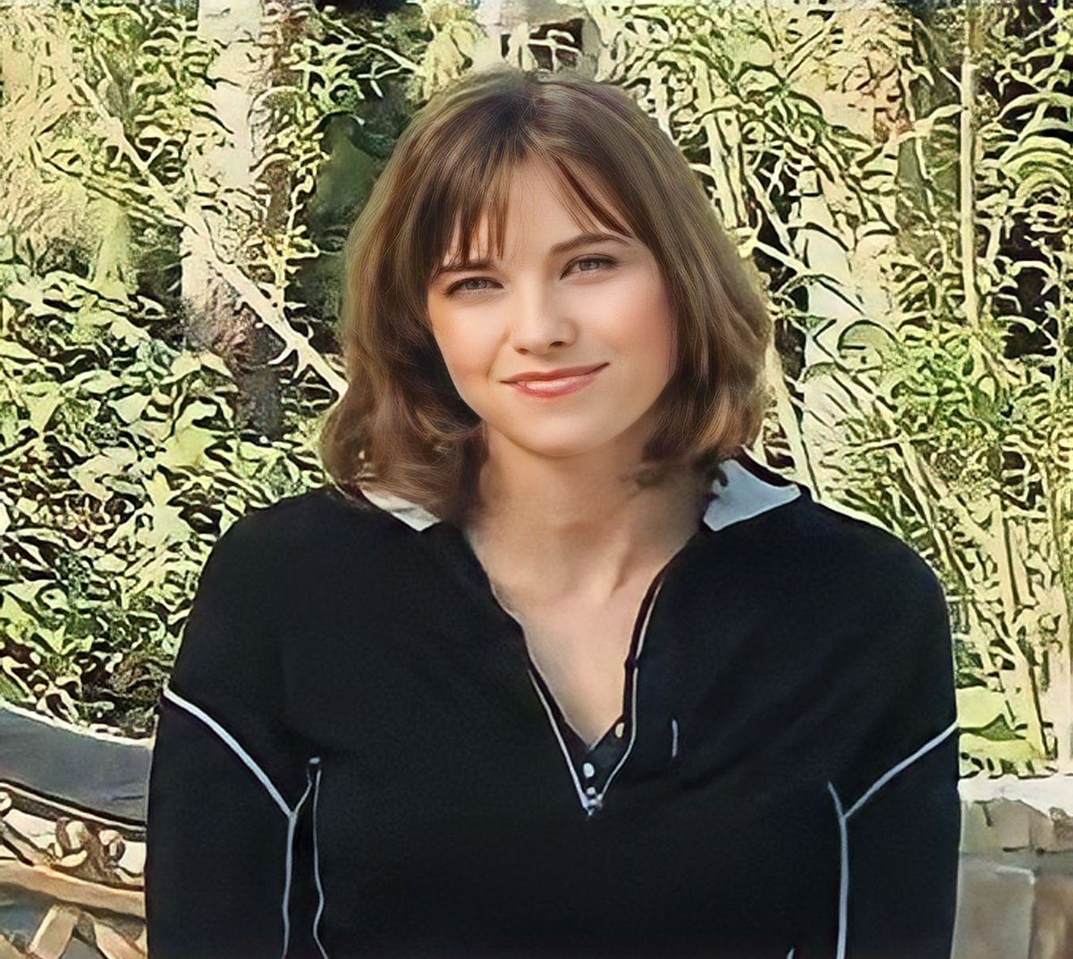 LaneLimal's tweet photo. Good morning sweet @RealLucyLawless ! How are you affection? May you have a great day and an excellent weekend filled with peace, love, joy, fun and positivity. I miss you so much my love, when you can, say hi to us. Know that I love you very much.❤️❤️❤️ Kisses😘😘 #missyou 💕 https://t.co/Ew0JrKhZ4o