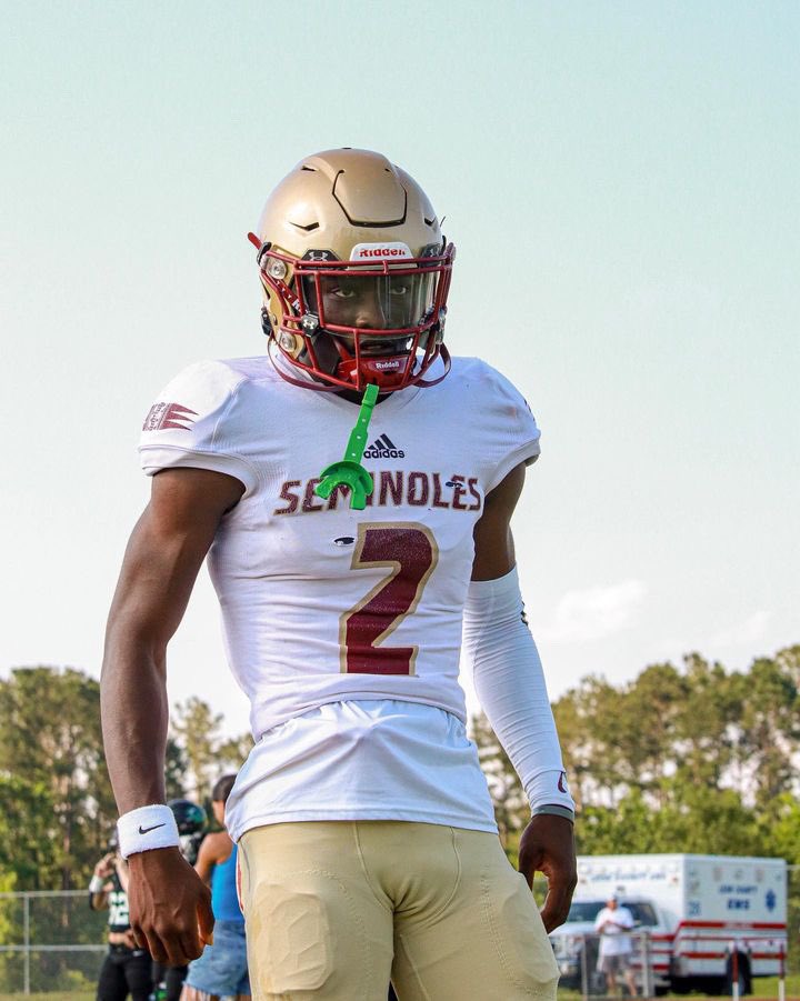 Ashton Hampton (@a2hton_) on Twitter photo I’ll be committing at 2pm tomorrow‼️ Who will it be?👀 <a href="/247Sports/">247Sports</a> @SWiltfong247 <a href="/Andrew_Ivins/">Andrew Ivins</a> <a href="/Rivals/">Rivals</a> I’ll be committing at 2pm tomorrow‼️ Who will it be?👀 <a href="/247Sports/">247Sports</a> @SWiltfong247 <a href="/Andrew_Ivins/">Andrew Ivins</a> <a href="/Rivals/">Rivals</a>