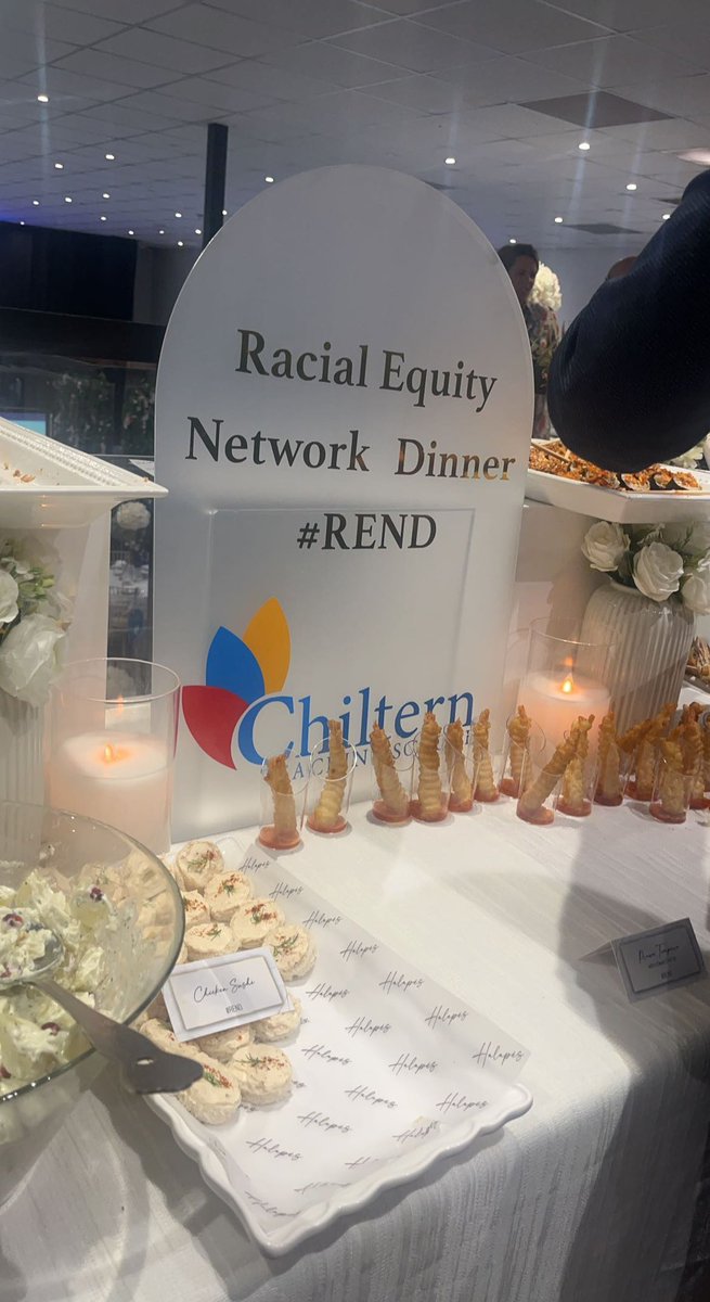 Fantastic night at the #REND event tonight. Lovely seeing so many old and new faces 

Thank you <a href="/unleashing_me/">Unleashing Me</a> for a brilliant night with delicious food!