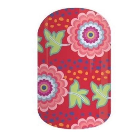 venusrus's tweet photo. So good I had to share! Check out all the items I'm loving on @Poshmarkapp from @Kelli23370456 #poshmark #fashion #style #shopmycloset #jamberry: https://t.co/a75frulgTx https://t.co/flq8Majdt9