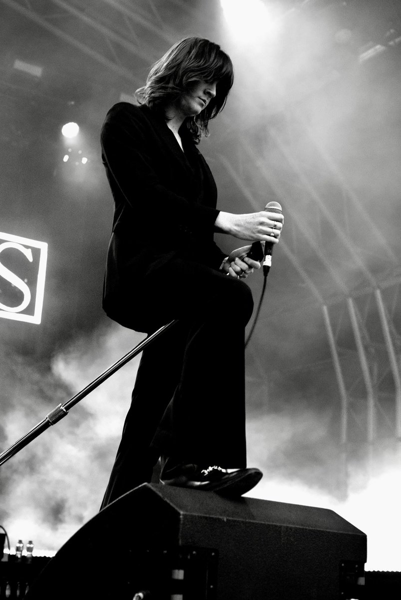 More edits of <a href="/BlossomsBand/">BLOSSOMS</a> for <a href="/mcronemedia/">Manchester One Media</a> last week. 🙂