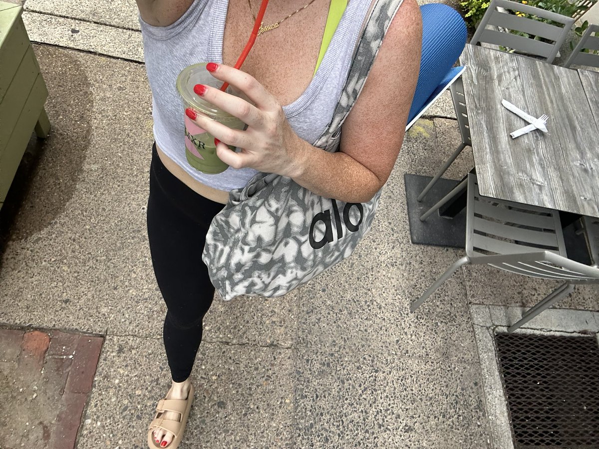 JFlamm20's tweet photo. Went to yoga sculpt and got a matcha latte after. Am I doing it right? https://t.co/8RZznh3ySF
