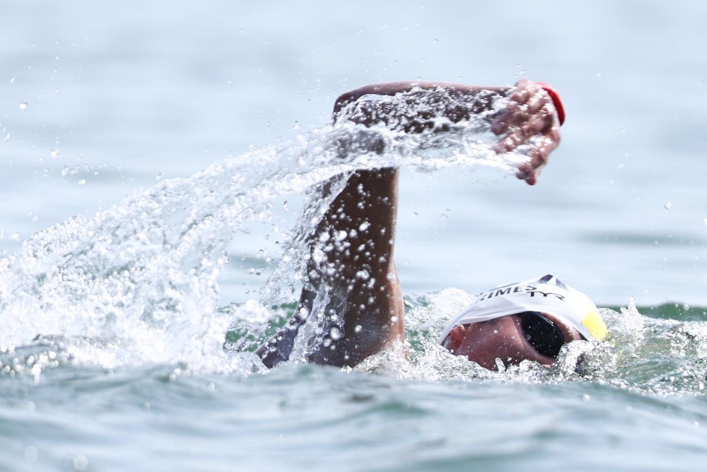 One-third of the way through and Katie Grimes is in the lead pack AND holding one of the lowest stroke rates in the field 👀

#AQUAFukuoka23