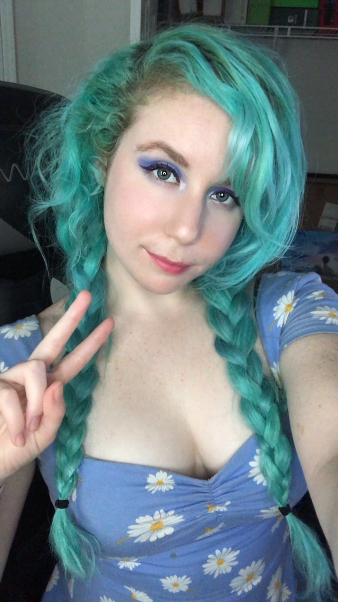 saltynaboola's tweet image. Playing overwatch on twitch!💙 twitch.tv/saltynaboola #gaming #gamer #gamergirl #Overwatch