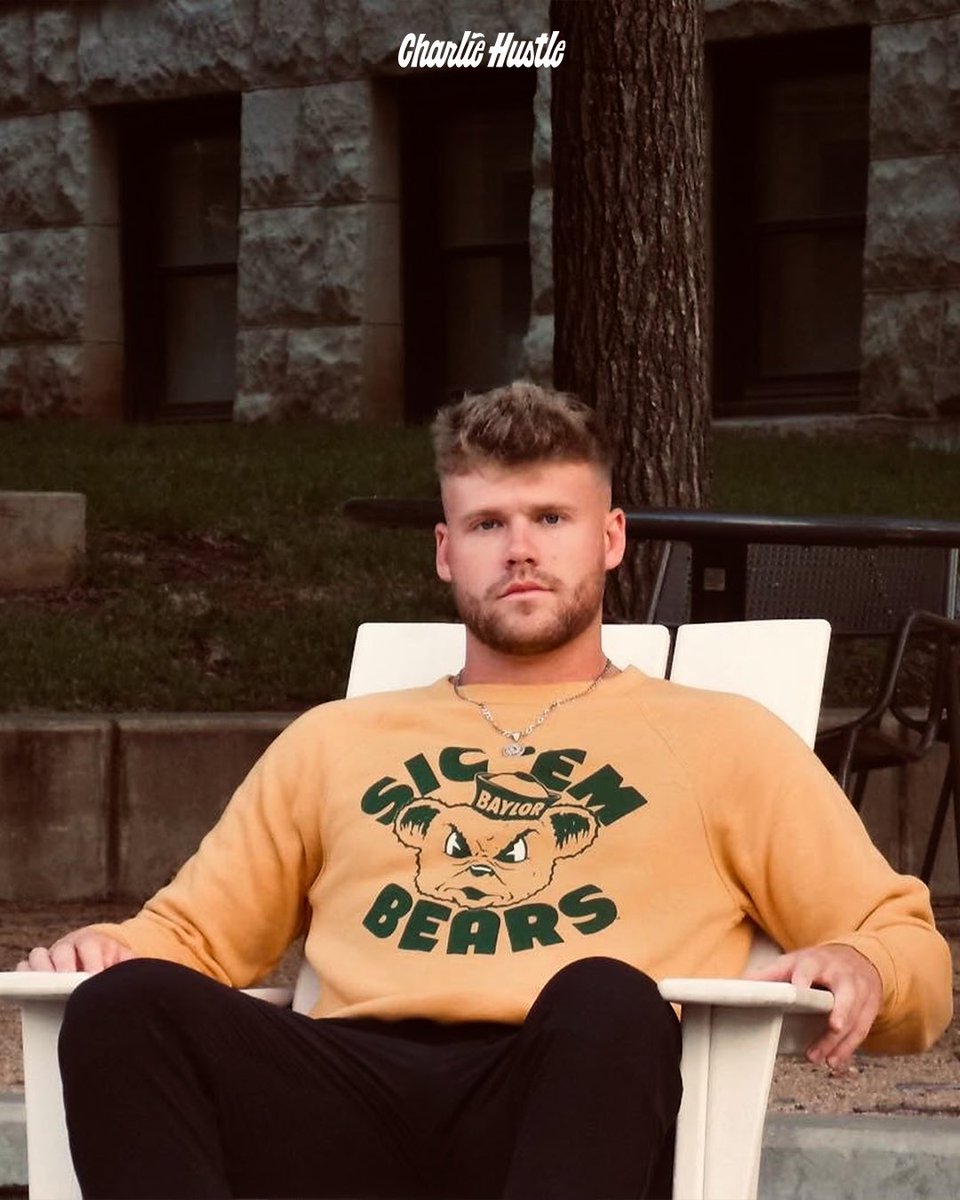 CharlieHustleCo's tweet photo. Team Hustle just struck gold with our newest Baylor addition, @BShapen!
SHOP NOW: https://t.co/xybmvZ7KXS
#SicEm #BaylorBear https://t.co/PJLdLu6PAu