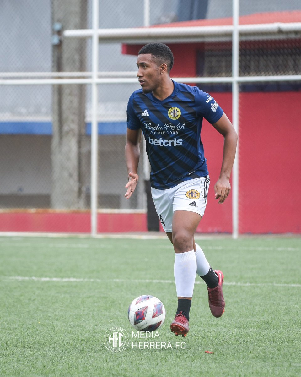 herrerafc_'s tweet photo. ¡Marcador final! Amistoso
🦜ALI 0️⃣-0️⃣ HER 🦈
#LosTiburonesEnLPF
#LosTiburones
#HerreraFC https://t.co/pfieS0r1TJ