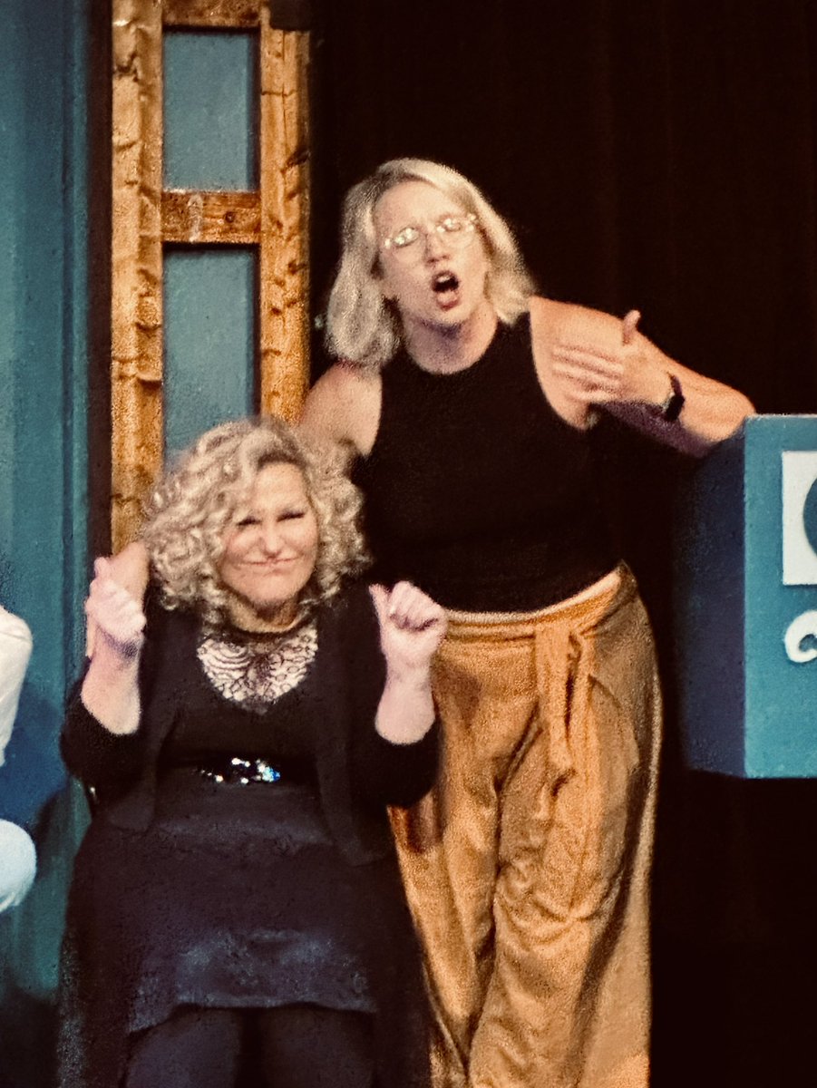 Mindless Self Indulge-Hicks tweet media